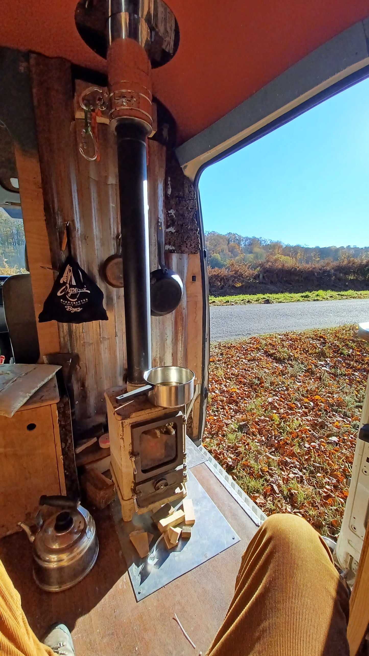 Petit Poêle à bois - Salamander Stove - 4 kw - Fonte/Noir