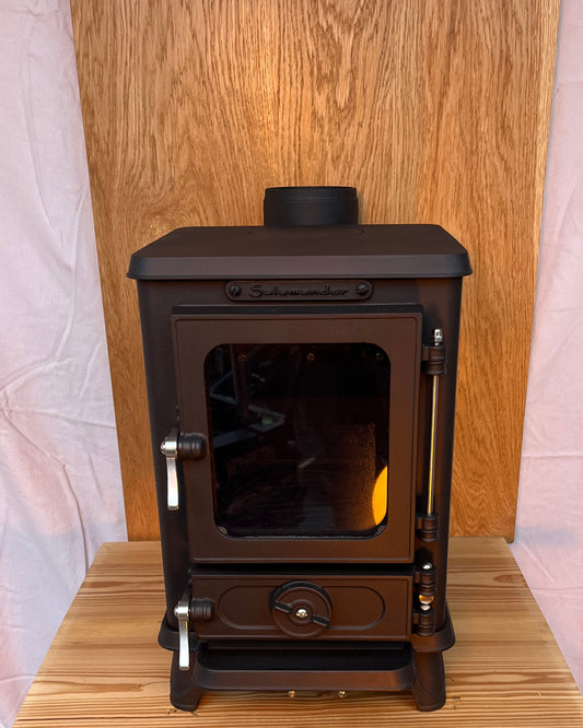Petit poêle à bois  - Salamander Stove - 4 kw avec sortie arrière déporté