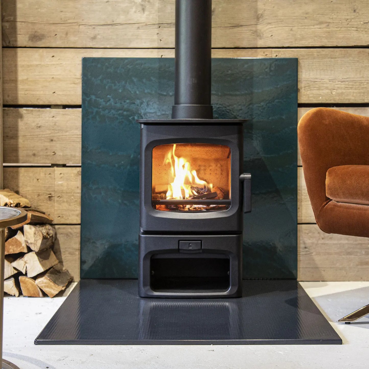 Poele a bois Charnwood AIRE 3, petit poele design pour petits espaces